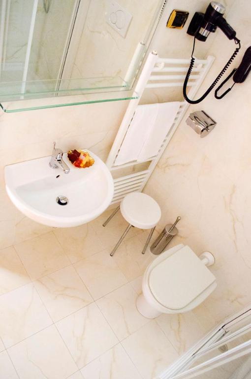 Hotel Brignole Genoa Phòng bức ảnh