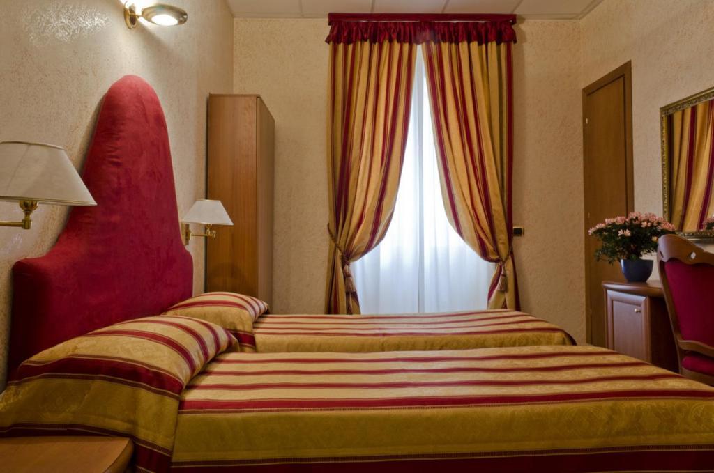 Hotel Brignole Genoa Phòng bức ảnh